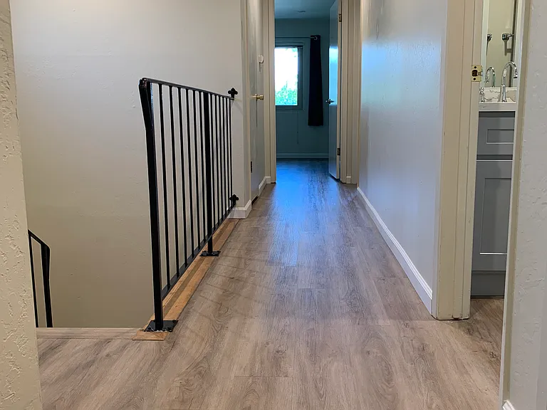 1462 Lillian St — Photo 20