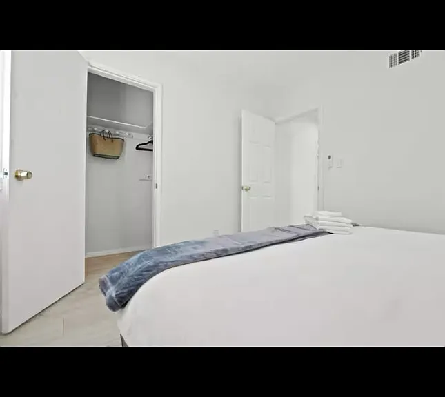 132 S Mockingbird Ln — Photo 10