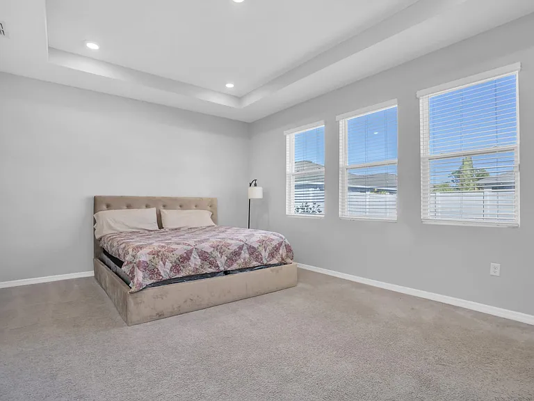528 Ocean Spray Dr — Photo 12