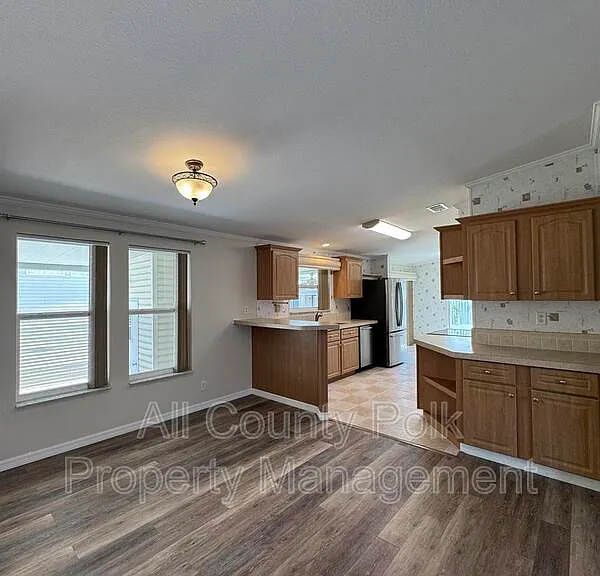 106 Reineke Rd — Photo 8