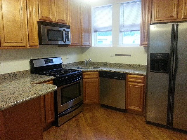 1st image of 4356 W Wilson Ave APT 2W