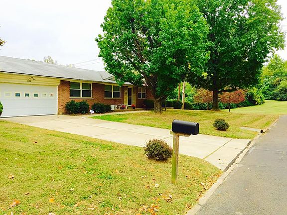 3rd image of 11472 Withersfield Dr