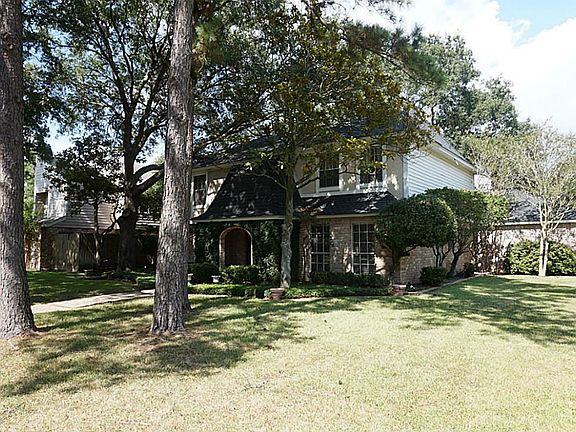 4th image of 607 Brenwick Ct