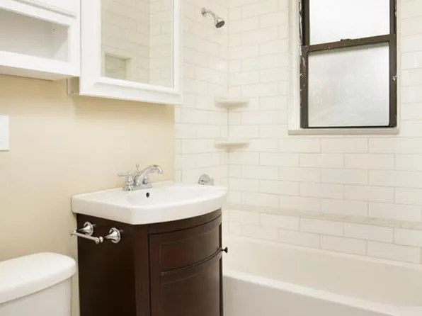 60 Charlesgate W #101, Boston, MA 02215