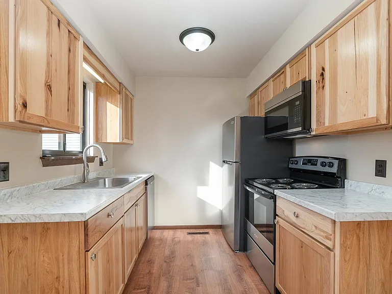 3912 Gettysburg St — Photo 11