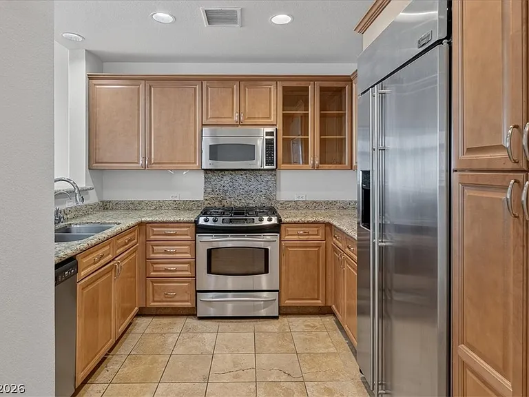 2220 Village Walk Dr #3221 — Photo 10