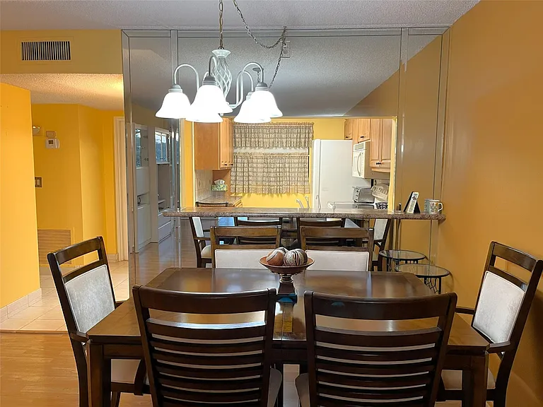 9501 Seagrape Dr #305 — Photo 12