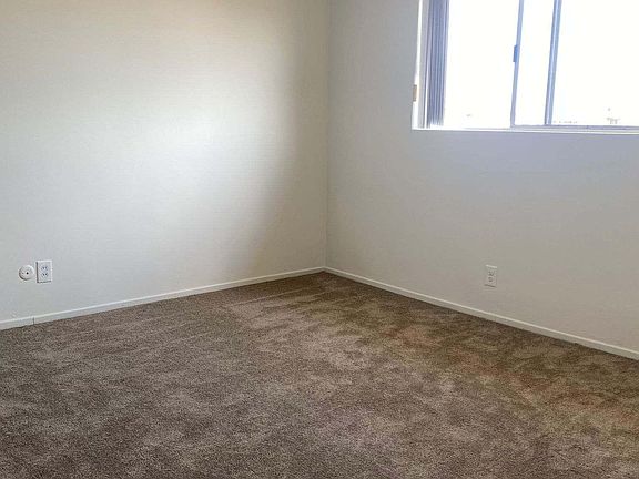 2nd image of 4015 W 132nd St APT 122