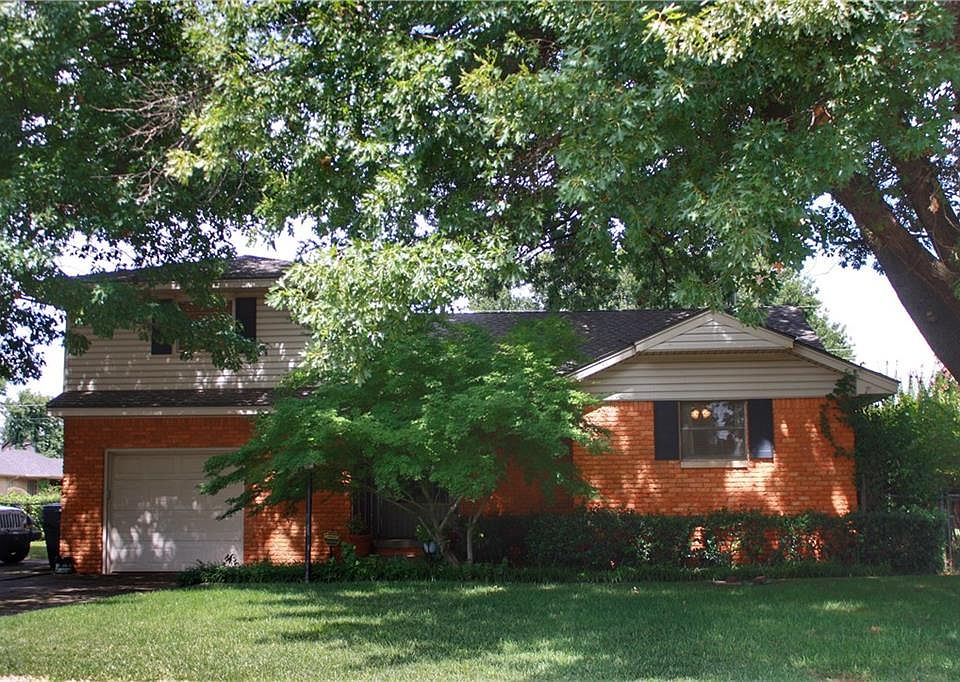 1st image of 1141 SW 55th St