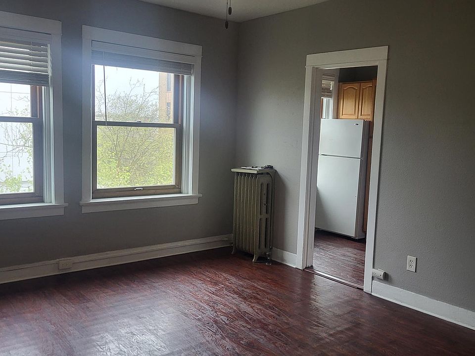 1st image of 902 S Fawcett Ave #3A