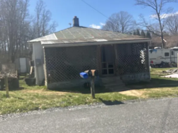 19186 Huckleberry Rd, Elkton, VA 22827