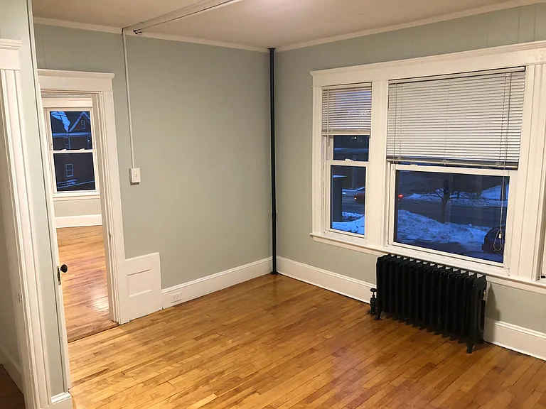 383 Saint John St #8 — Photo 7