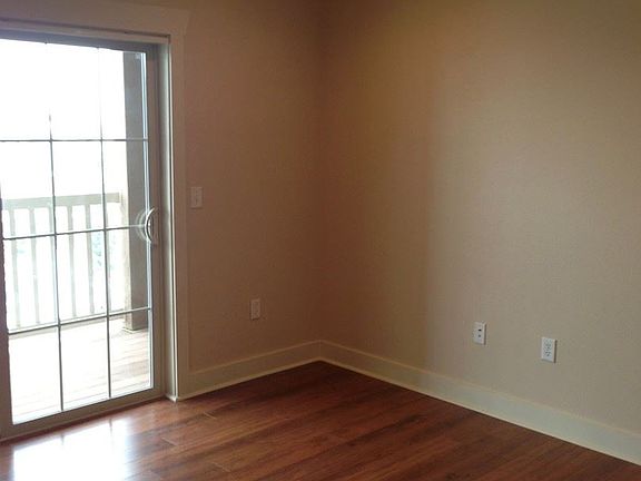 2nd image of 158 W Springview Dr Unit 507