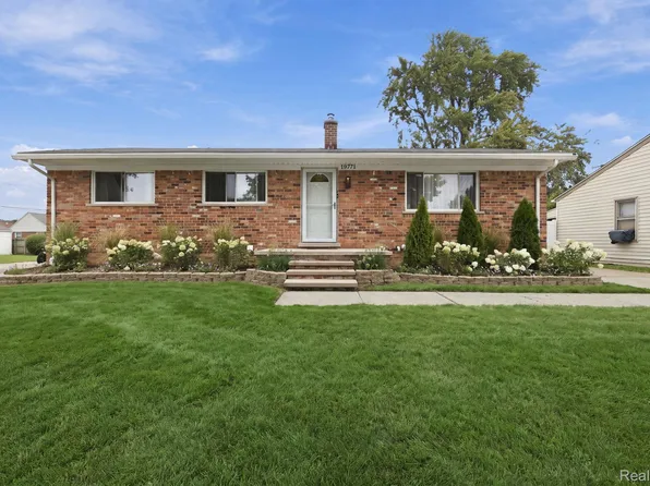 13771 Hovey Ave, Warren, MI 48089