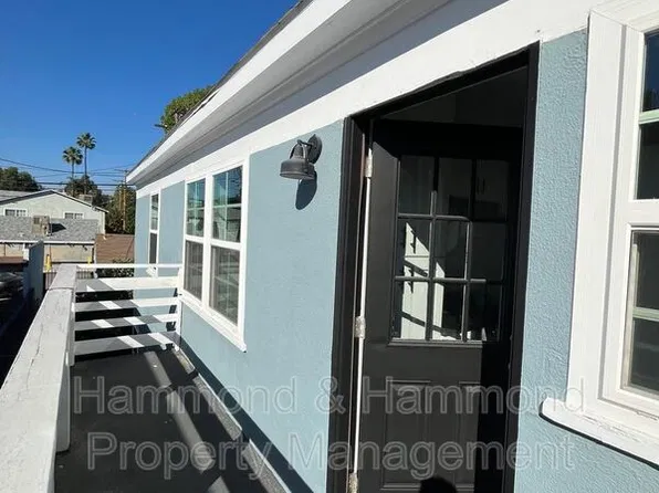 11685 Chandler Blvd, North Hollywood, CA 91601