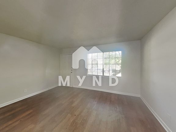 4th image of 1901 Morehead Ave APT 5