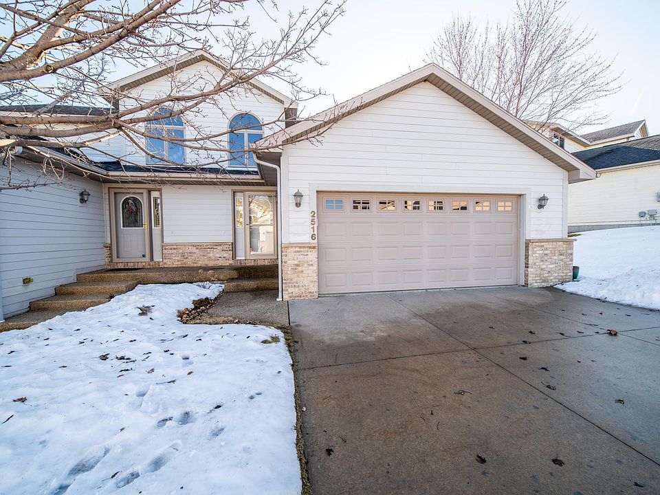 1st image of 2516 Superior Ln NW