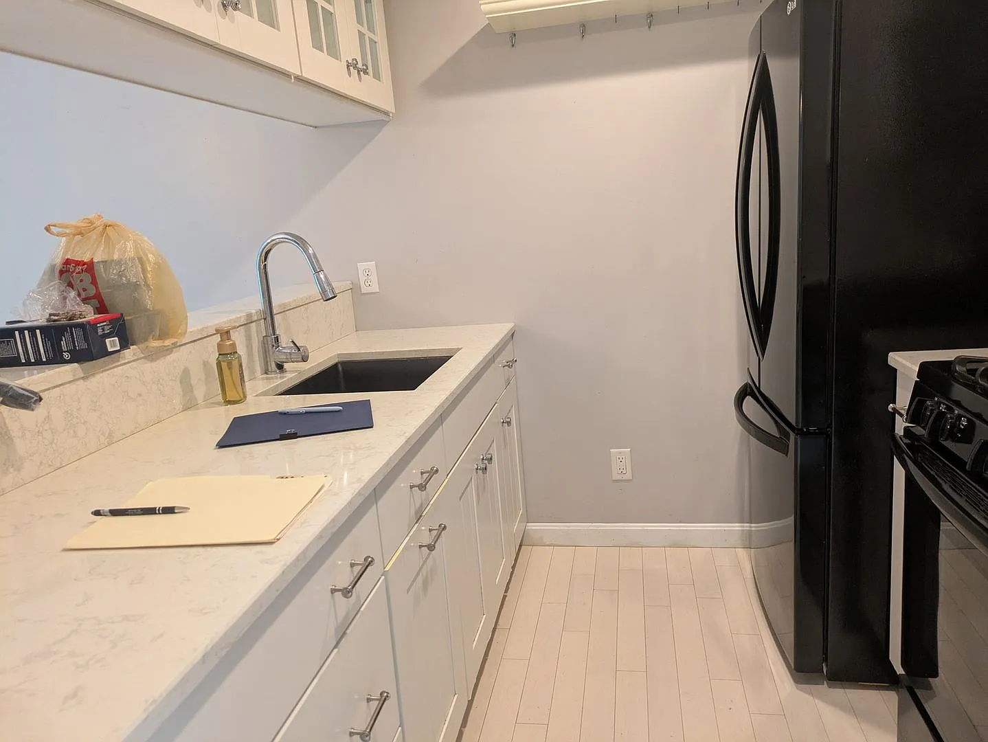 1-bedroom condo with loft — Photo 4