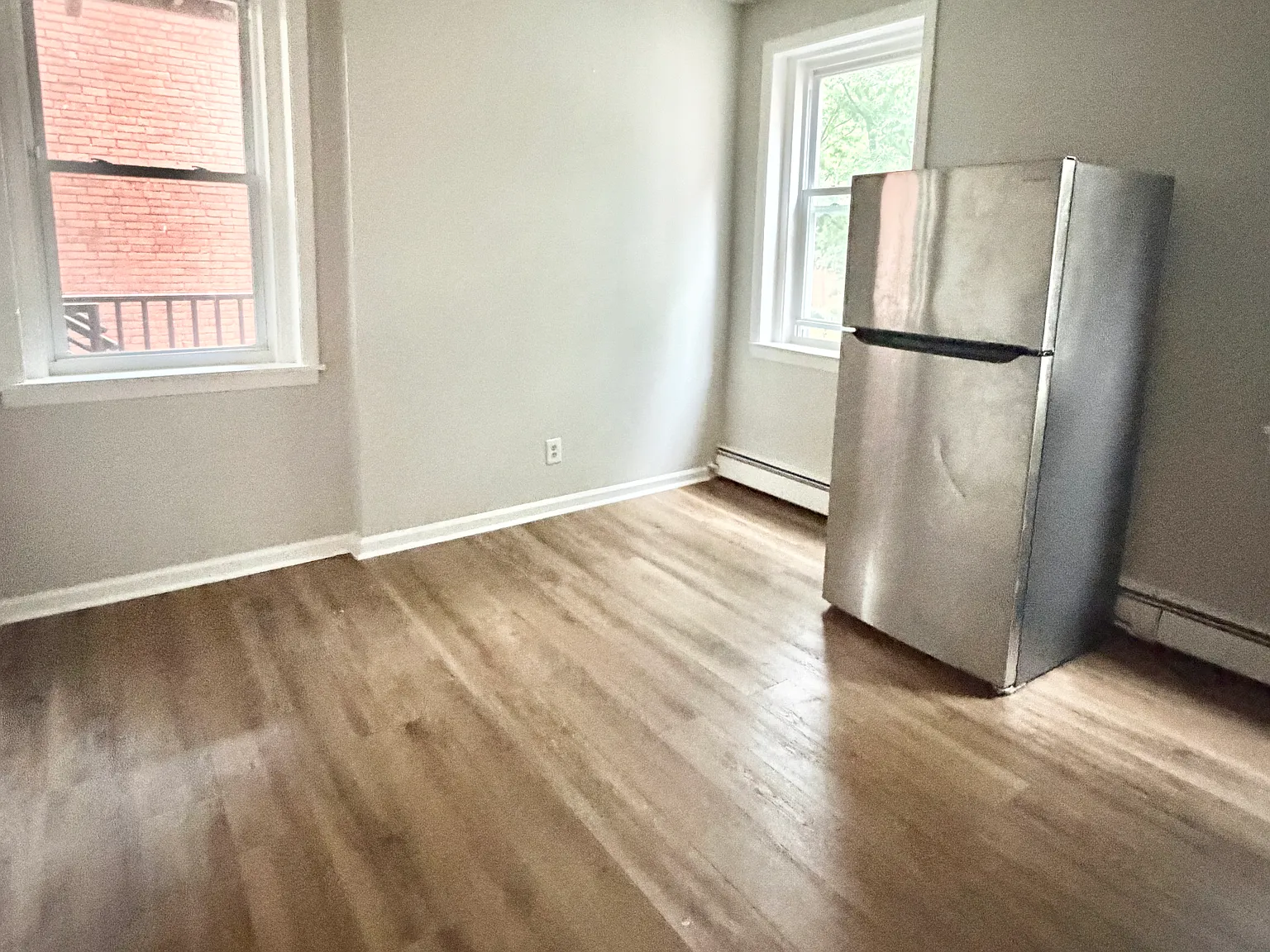 1 bed, 800 sqft, $1,550 — Photo 2