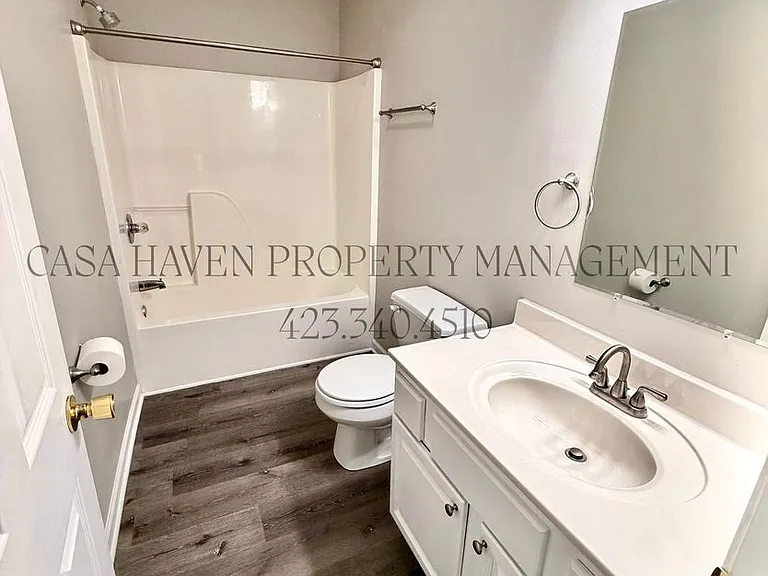 1522 Linden Ave — Photo 18