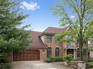 619 Lake Trail Dr, Palos Park, IL 60464