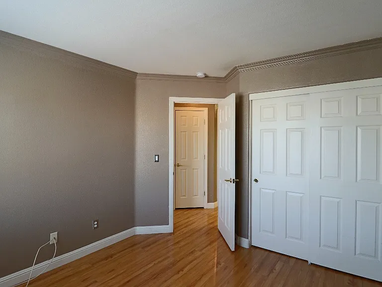 9747 Clifford Walk Ave — Photo 16