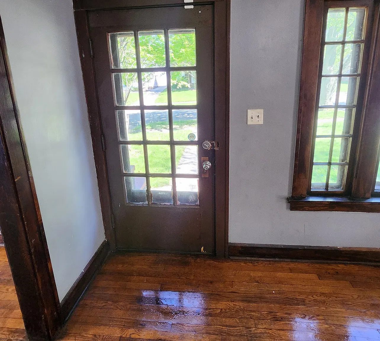 3 bed, 1400 sqft, $1,350 — Photo 2