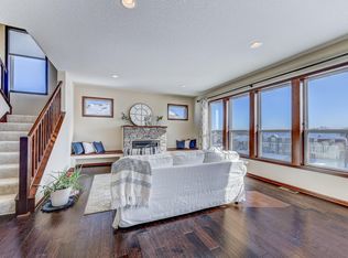 1169 Rosemary Ln, Chaska, MN 55318