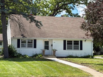 1535 Grand Ave, Ames, IA, 50010