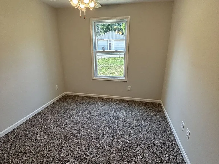 839 Cumberland Dr — Photo 12