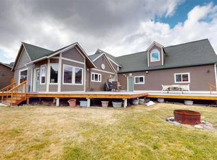 2043 Chesaw Rd, Oroville, WA 98844