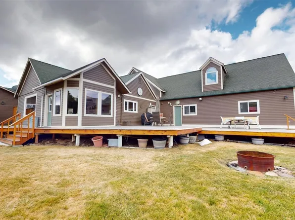 2043 Chesaw Rd, Oroville, WA 98844