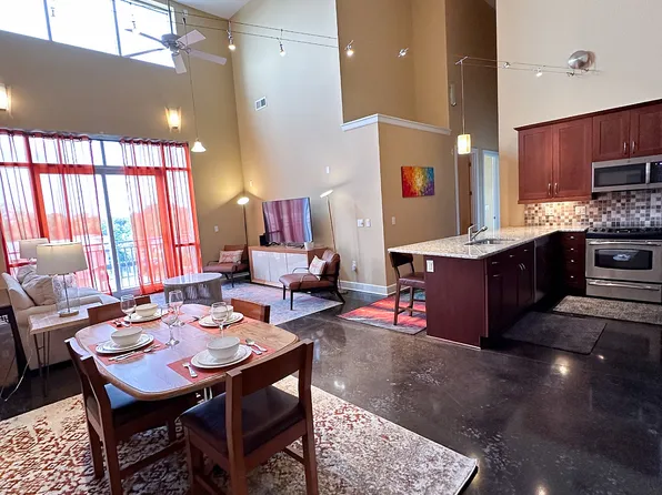 2608 Erwin Rd Unit 403, Durham, NC 27705