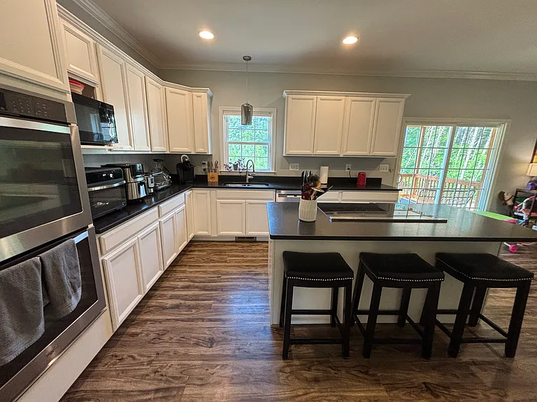 16209 Round Hill Rd — Photo 11