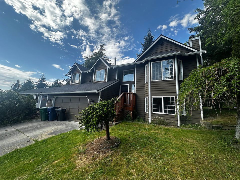 1st image of 7309 57th St NE