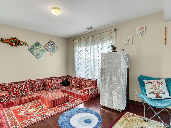 4th image of 21339 Randolph Pl
