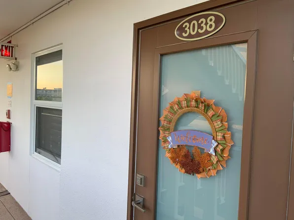 3038 Guildford C, Boca Raton, FL 33434