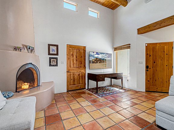 3rd image of 3220 La Paz Ln #20