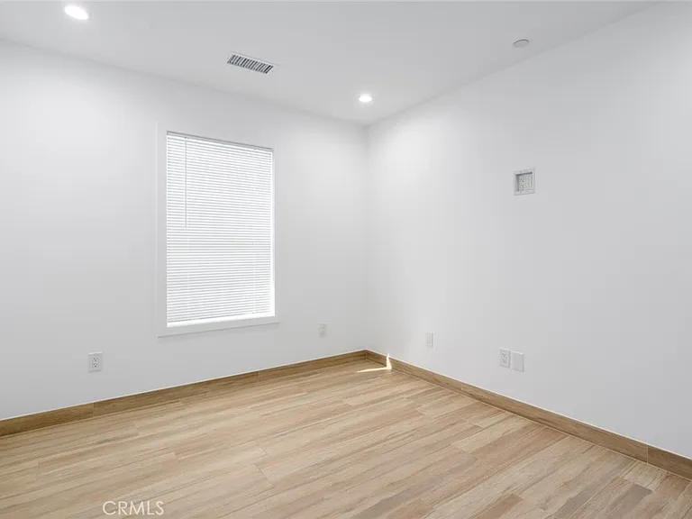 710 N Minter St #6 — Photo 10