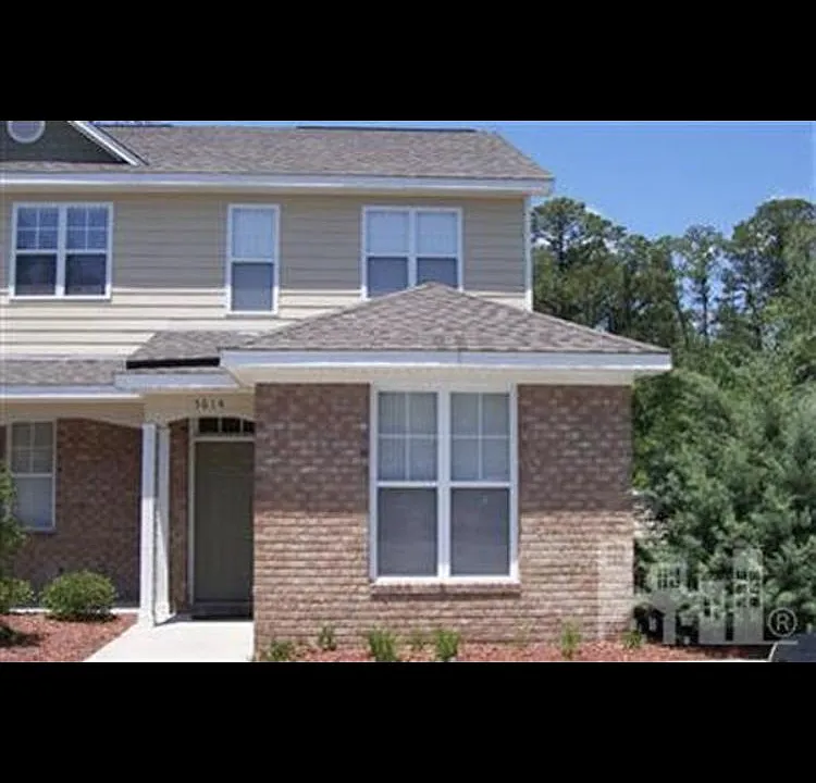 5625 Moss Vine Pl #2