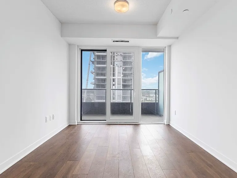 260 Malta Ave — Photo 12