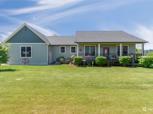 285 W Birnie Slough Road, Cathlamet, WA 98612