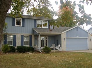 3417 Whitepine Dr, New Haven, IN 46774