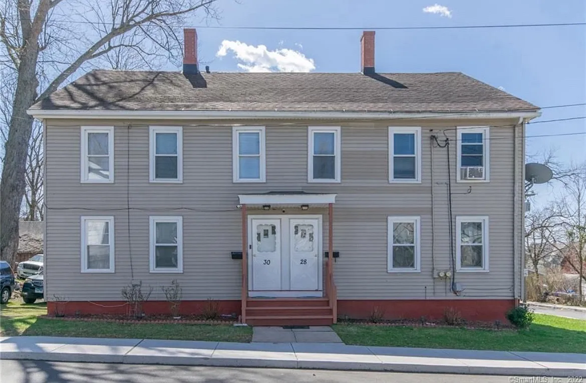 28 South St — Photo 1