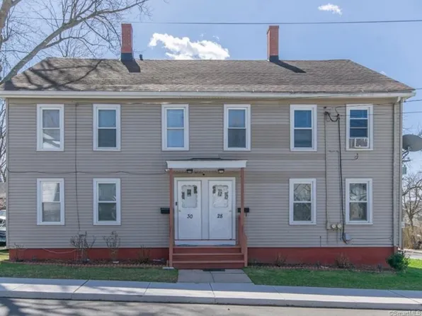 28 South St #28, Enfield, CT 06082