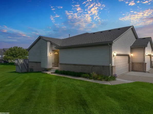 53322 Butternut St, Chesterfield, MI 48051