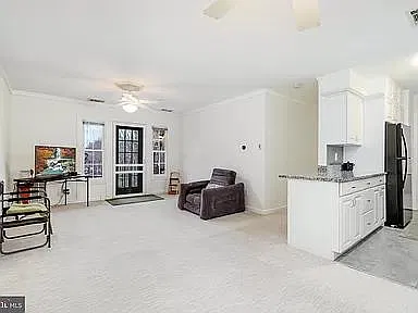 2 bed, 960 sqft, $2,150 — Photo 3