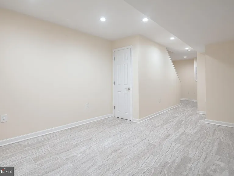 2612 Titan St — Photo 6