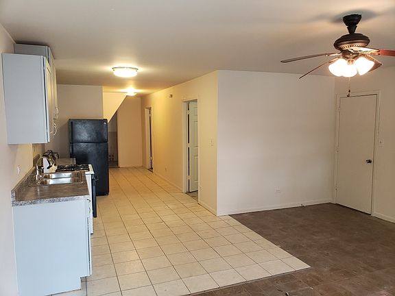 3rd image of 5405 W 25th St