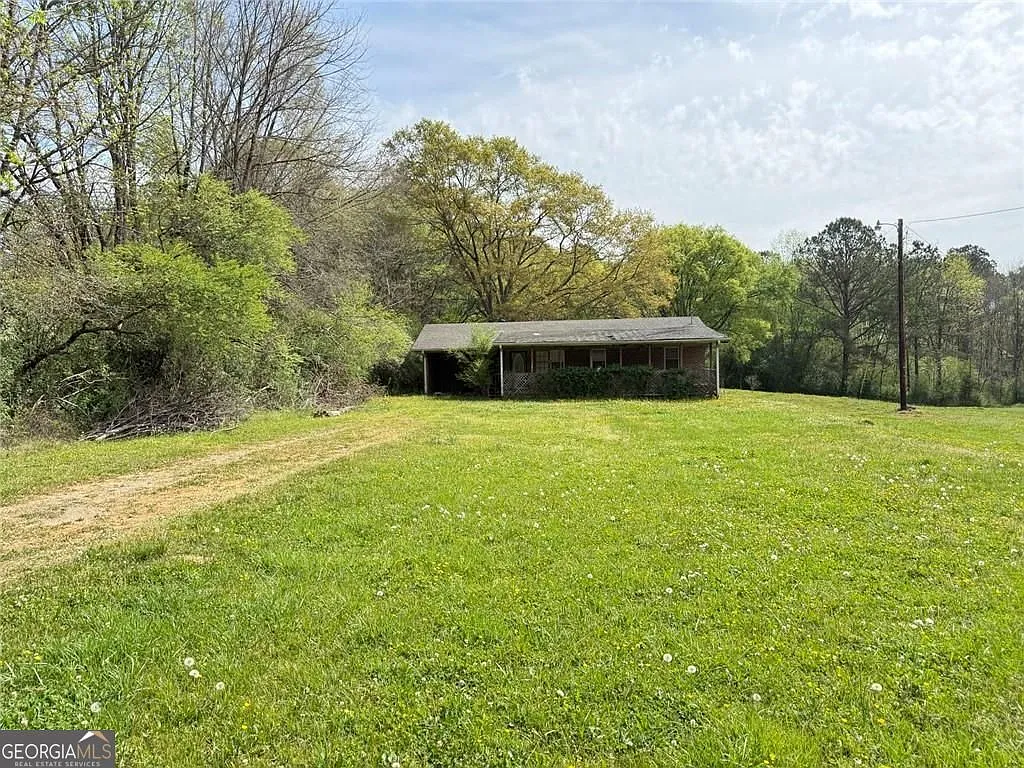 49 Bethlehem Rd photo 1